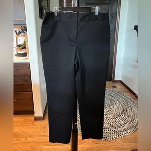 Liz Claiborne Emma Ankle Pant Size 8 Black